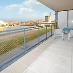 Apartment Gorgeous In Aigues-Mortes