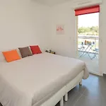 Gorgeous In * Aigues-Mortes