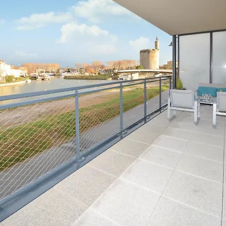 Apartment Cozy In With Kitchen Aigues-Mortes