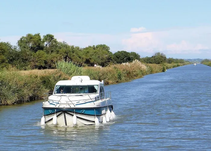 Gorgeous In * Aigues-Mortes