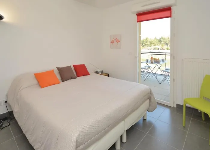 Gorgeous In * Aigues-Mortes