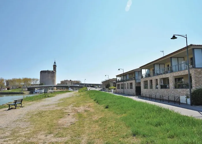 Gorgeous In Apartamento Aigues-Mortes